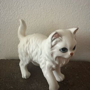 Vintage Napcoware Cat Figurine
